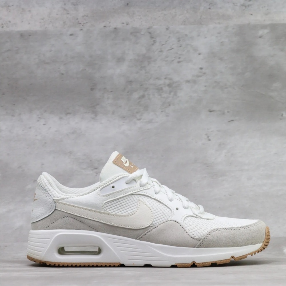 Womens Nike Air Max SC size 10. EUC!